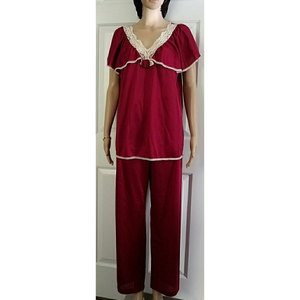 Vintage Vassarette 2 Piece Burgundy Pajama Set